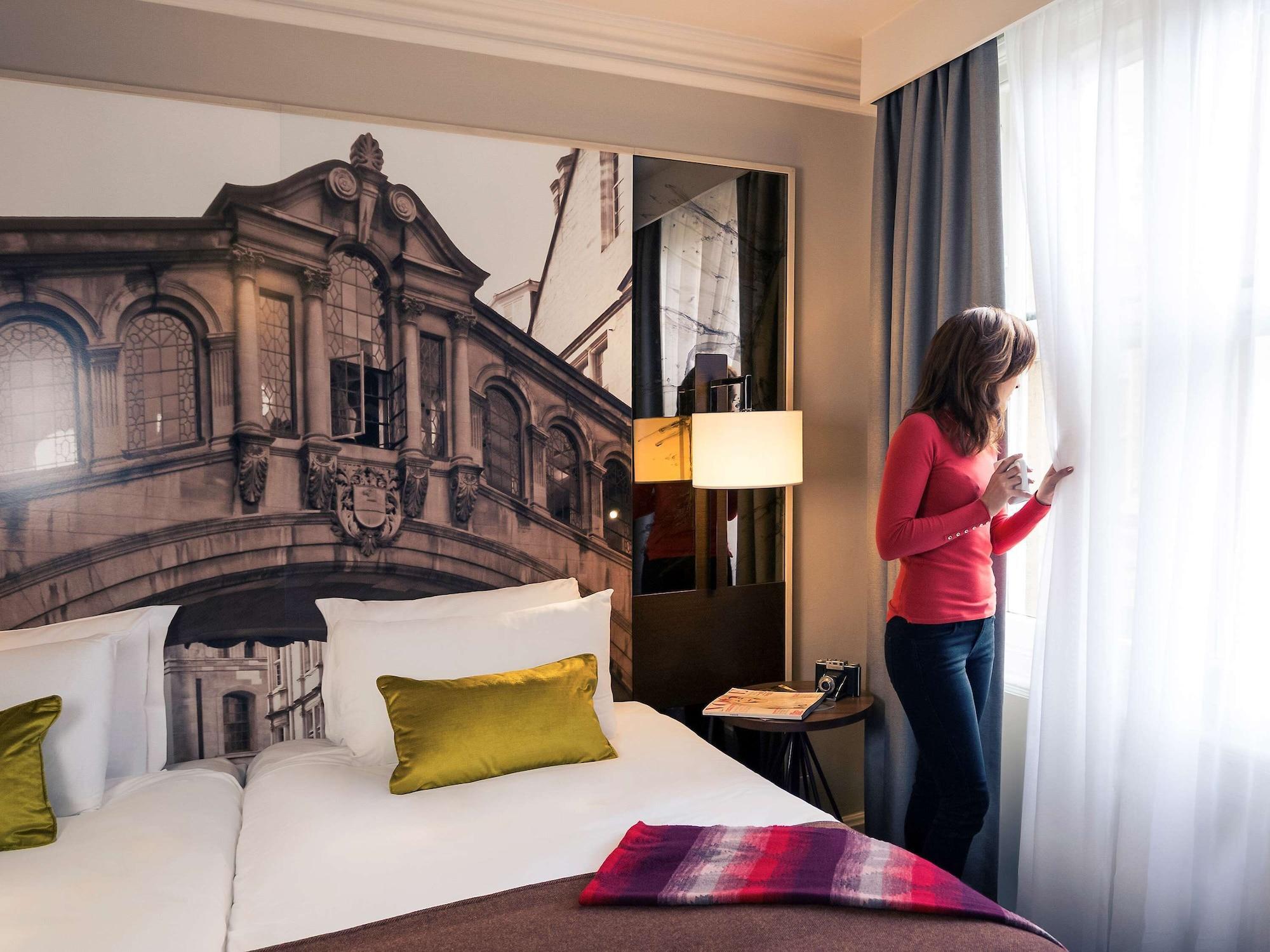 Mercure Oxford Eastgate Hotel Bagian luar foto