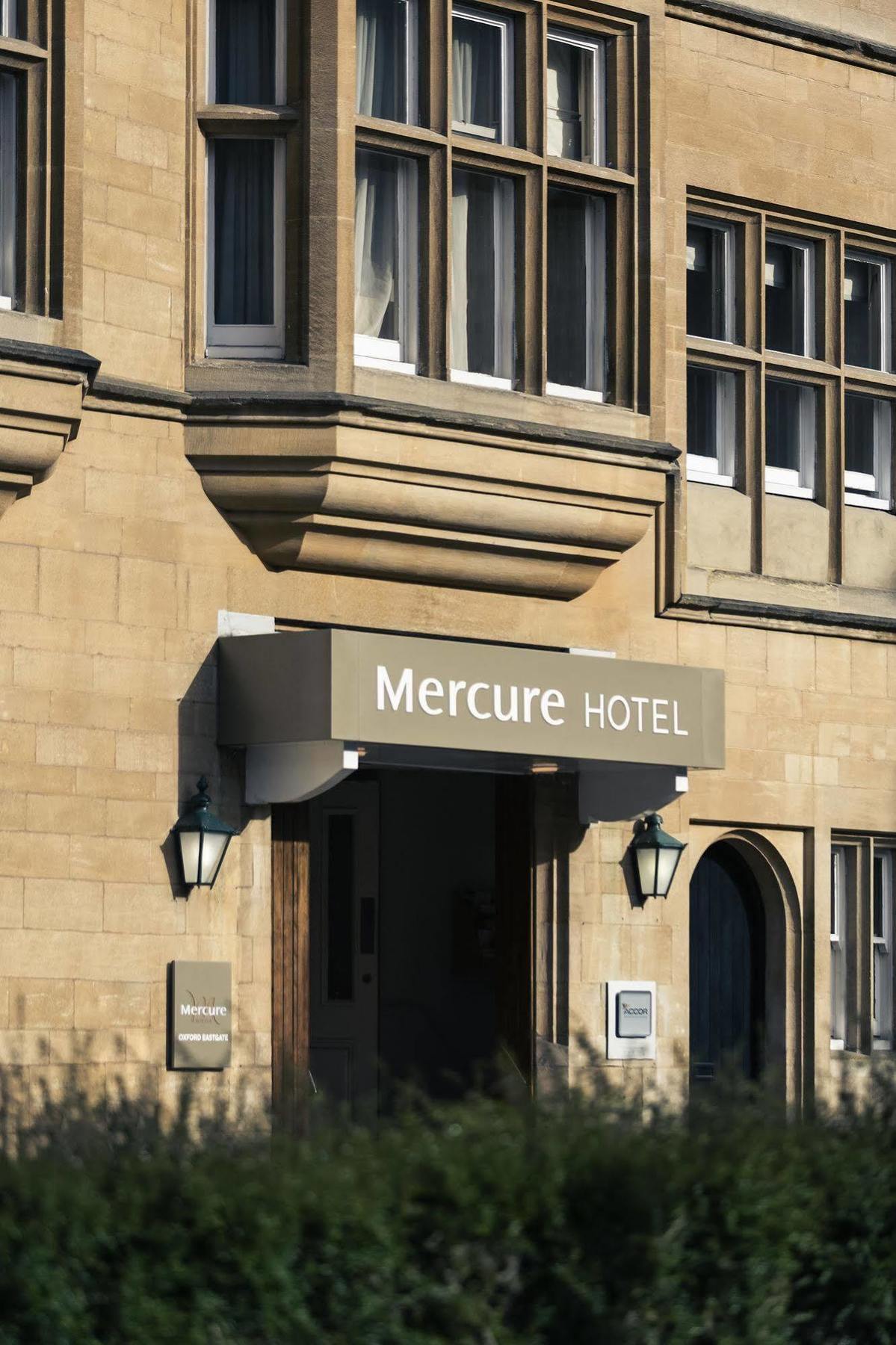 Mercure Oxford Eastgate Hotel Bagian luar foto